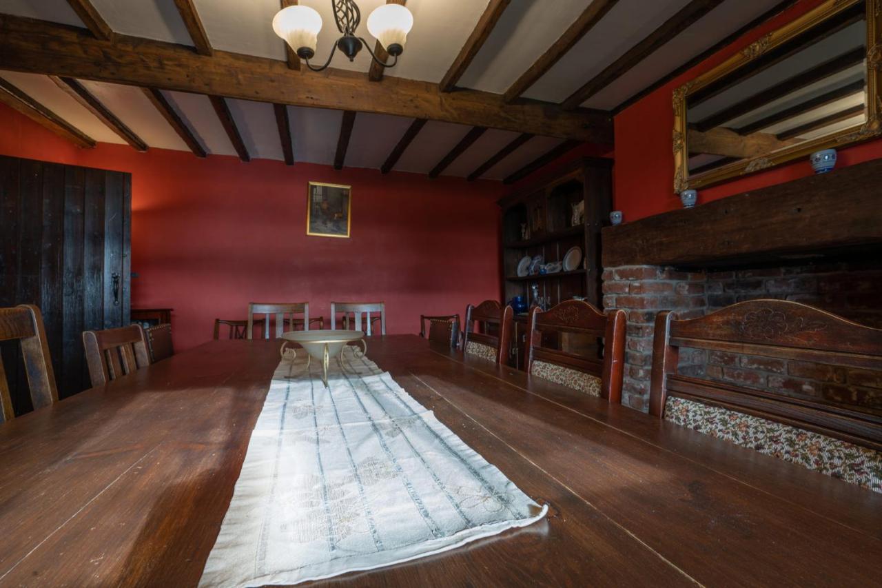 バクストン Hulmes Vale House - Sleeps 14 - Peak Districtヴィラ エクステリア 写真